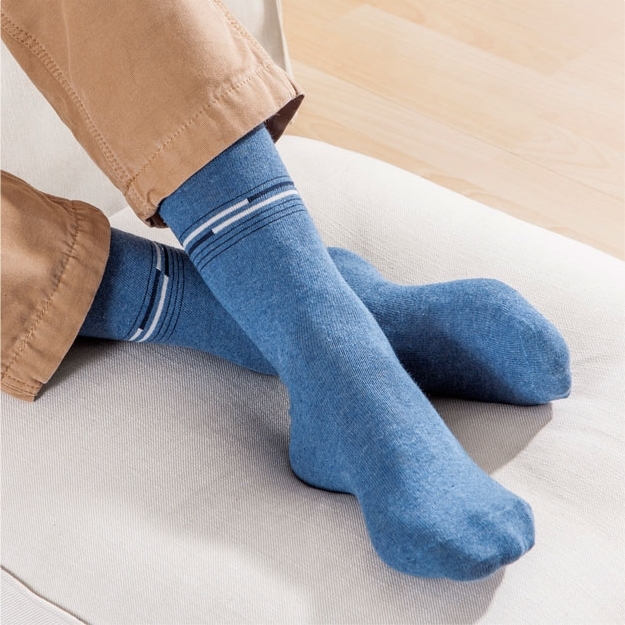 Lot de 4 paires de chaussettes smart 15 €