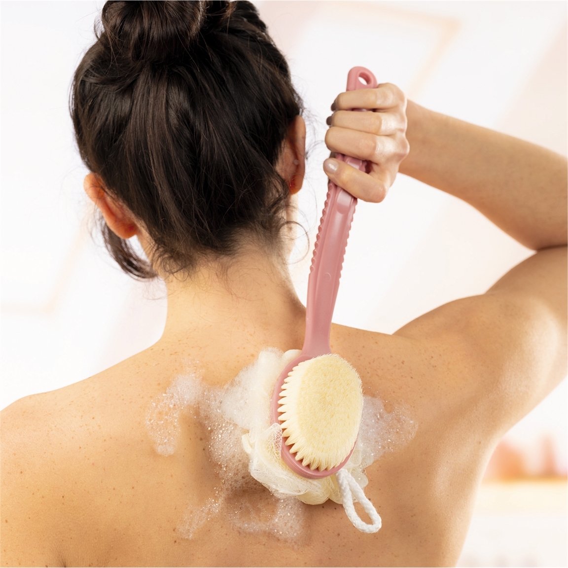 Brosse dos 2 en 1 13 €