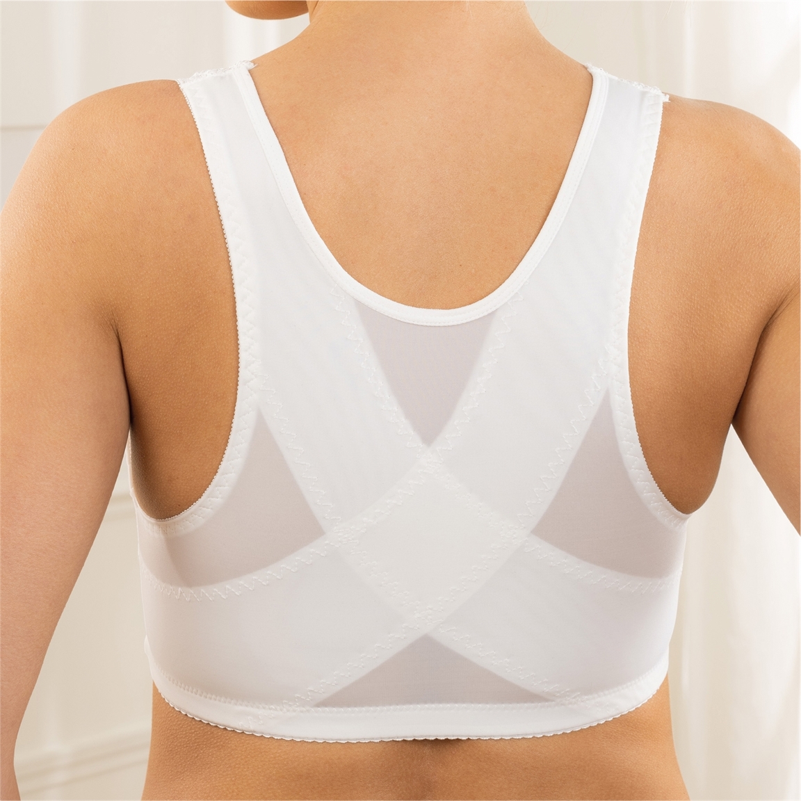 Soutien-gorge dentelle ouverture devant blanc ou chair 18 €