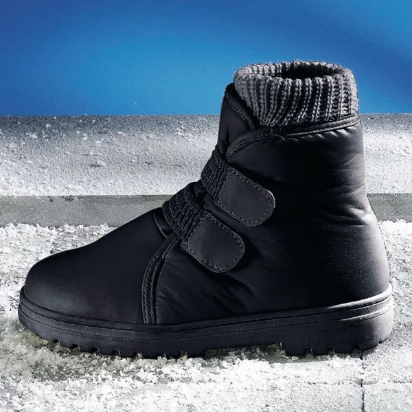 Bottillons crampons Thermo Blanc ou noir 20 €