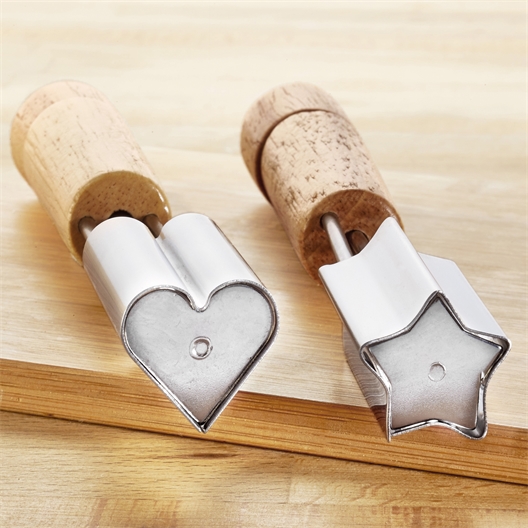 Lot de 2 découpe bouchées étoile/cœur