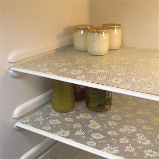 Tapis étagère pâquerettes