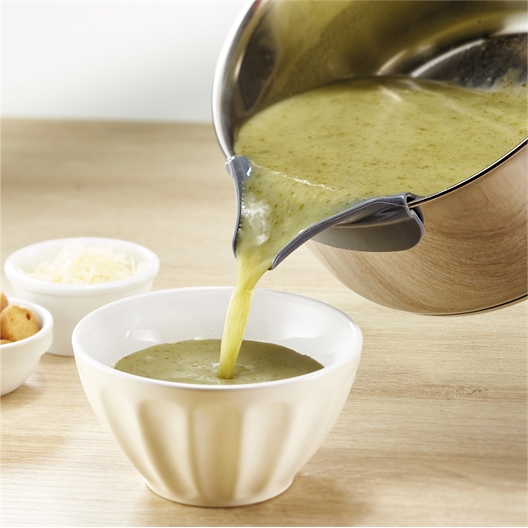 Bec verseur casserole