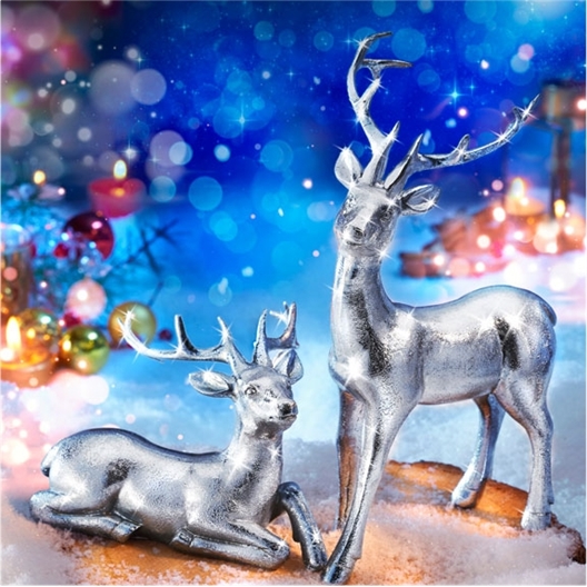 Renne argenté couché ou debout