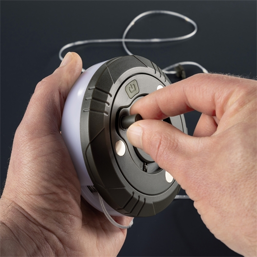 Lampe et guirlande ajustable nomade