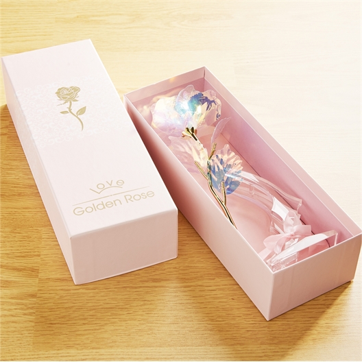 Rose dans son coffret