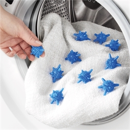 10 spiked laundry balls