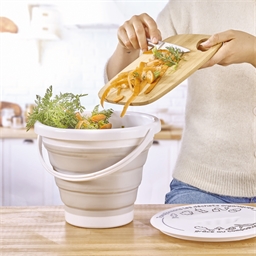 Seau à compost pliable