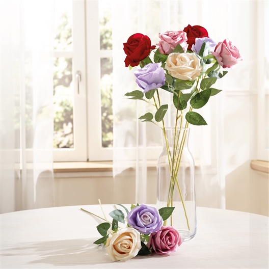 Rose artificielle