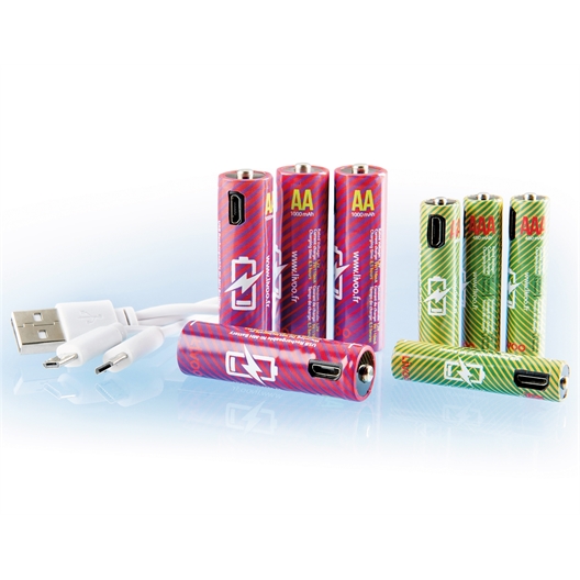 Set van vier AA of AAA-batterijen herlaadbaar met usb