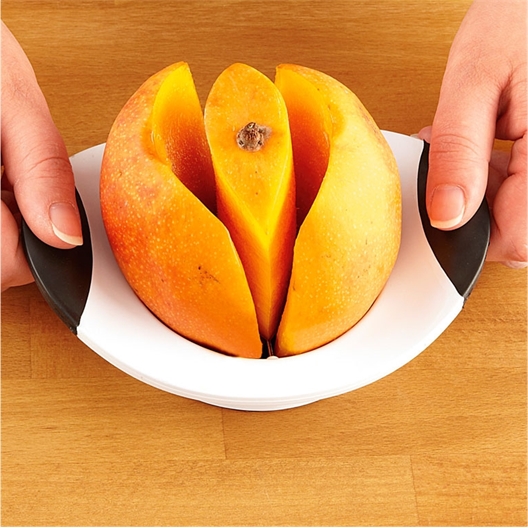 Mango cutter