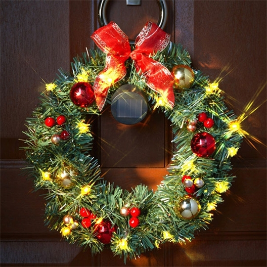 Solar Christmas wreath  Ideal Practical