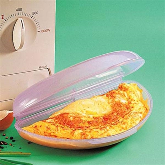 Microwave omelette cooker