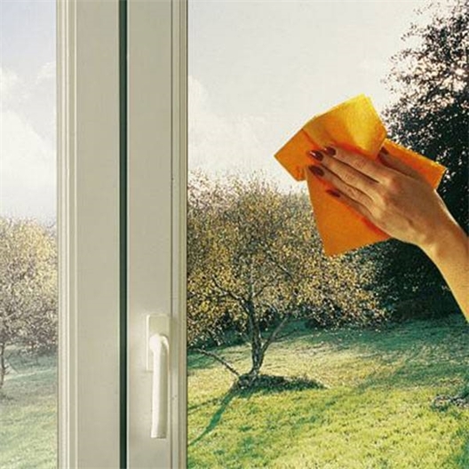 "Magic Window" Cleaner