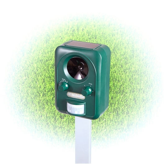 Chasse-nuisible solaire