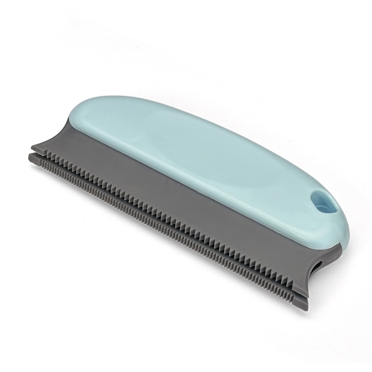 Brosse poils et peluche