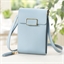Sac pochette pompon bleu